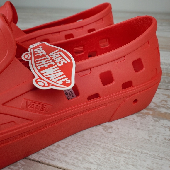 Vans Trek Slip On Red - Picture 4 of 9